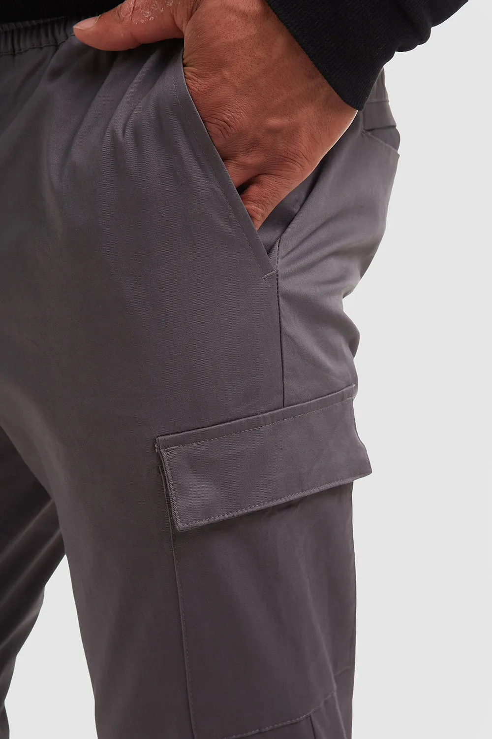 Cuffed Cargo Pants in Graphite