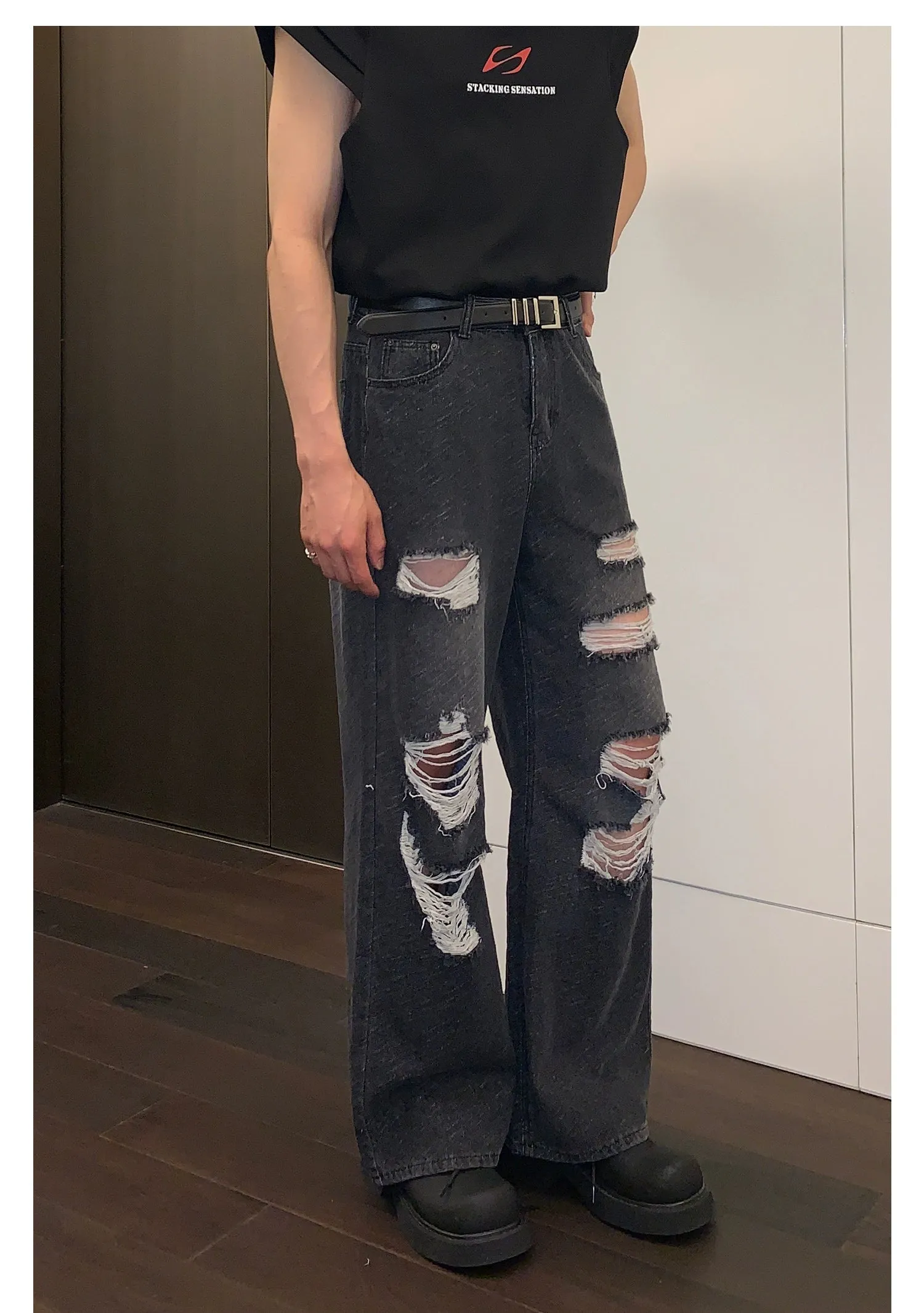 Cui Wide Straight Ripped Jeans