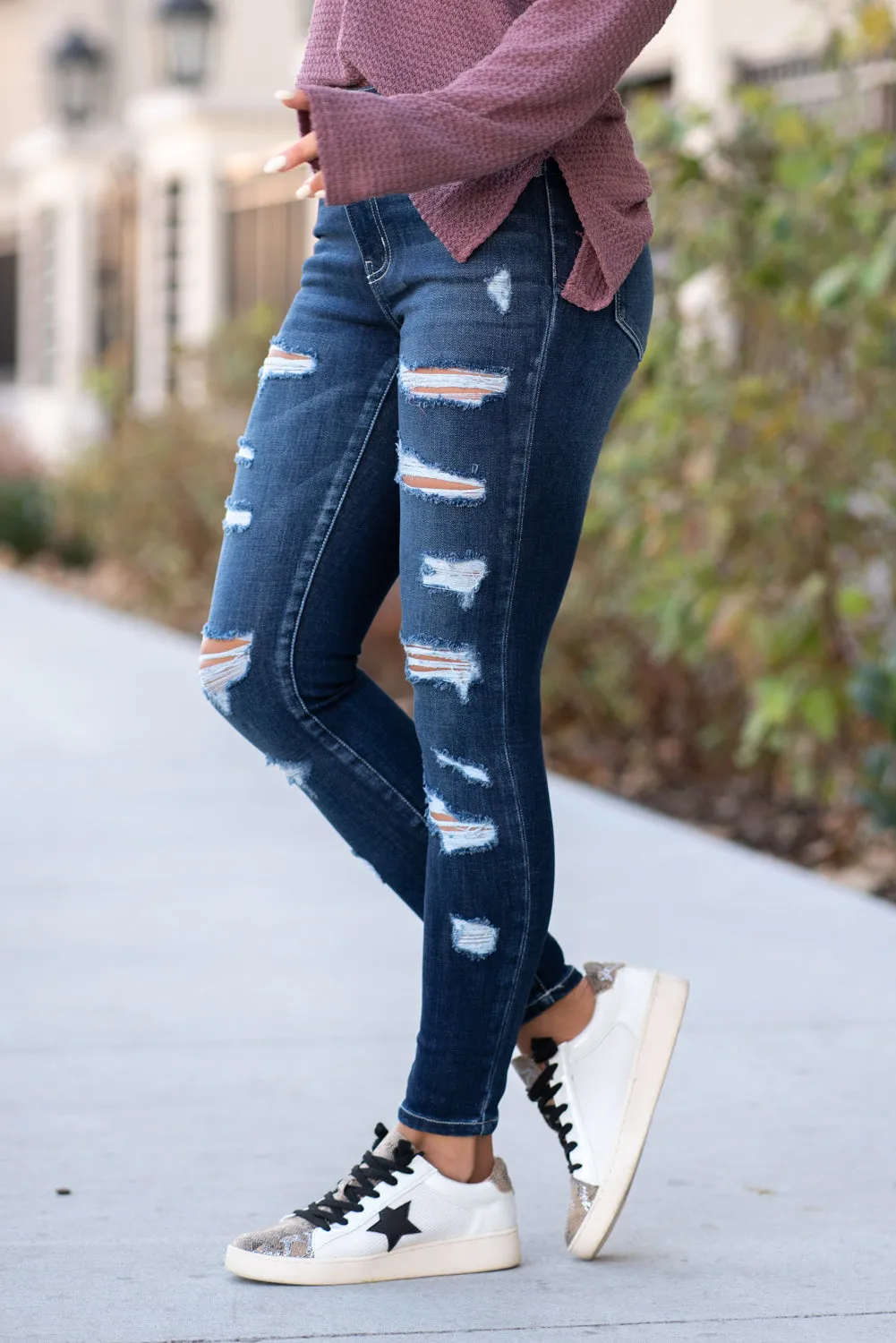 Curvy Fit Super Ripped Skinny