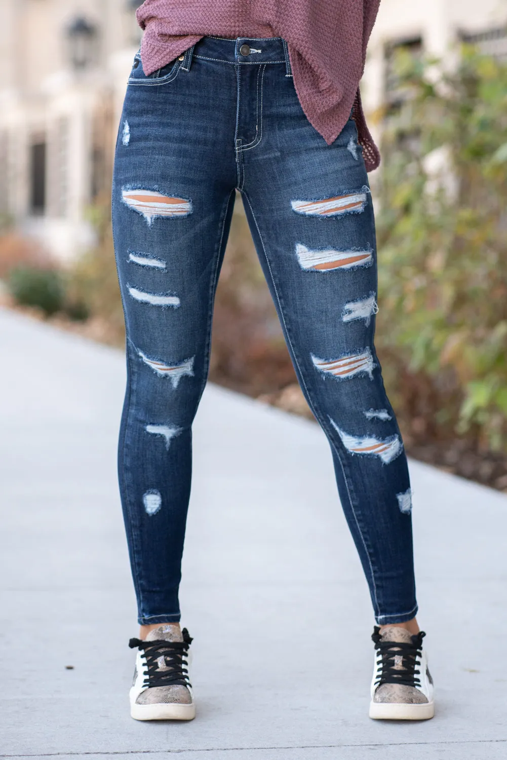 Curvy Fit Super Ripped Skinny