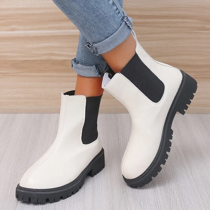 Goth Chunky Chelsea Boots 2022 Winter Warm Ankle Boots Non-slip Fashion New Women Platform Flats Shoes Short Boot Metal Chain