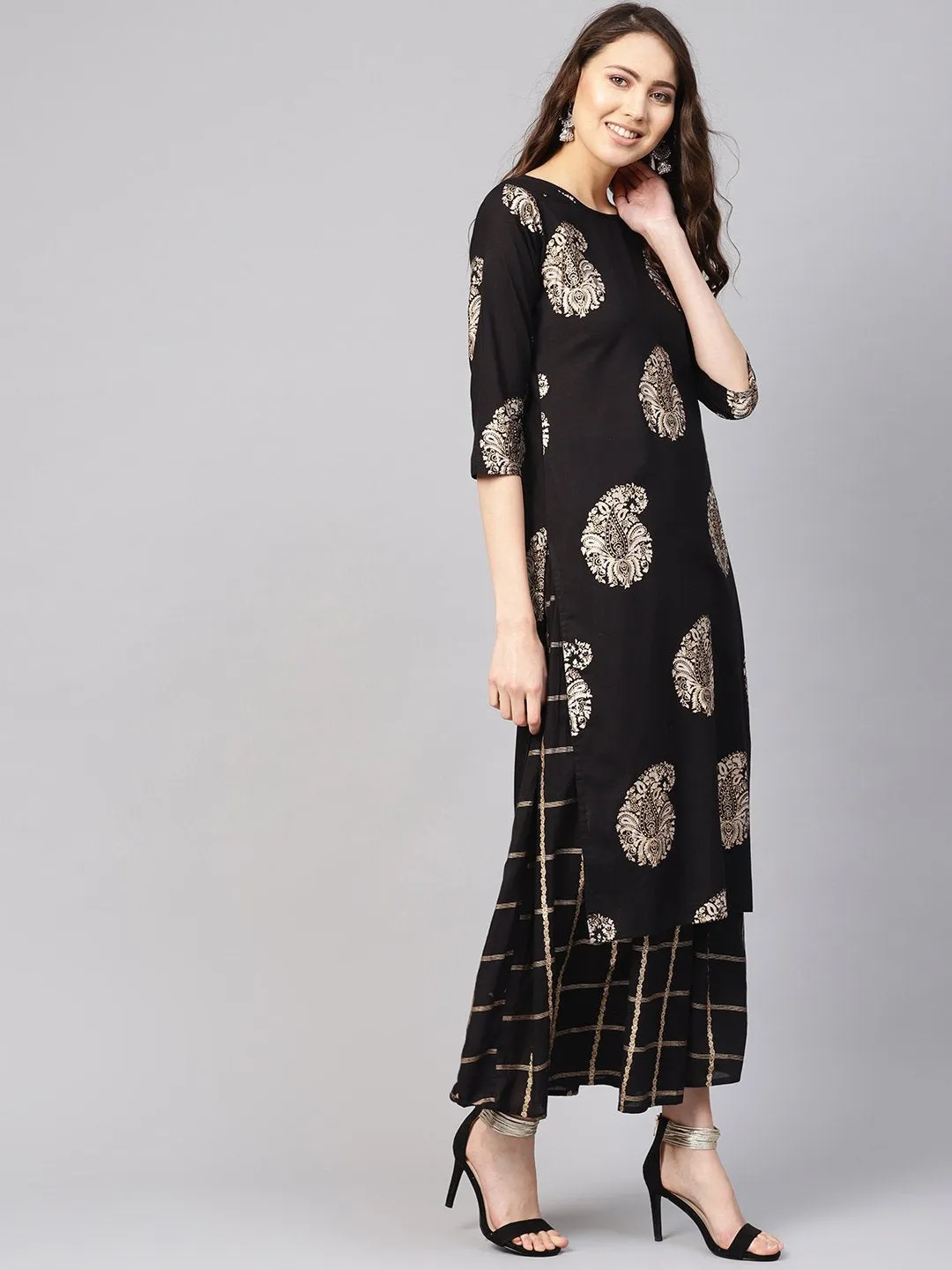 Women Black & Golden Printed Kurta With Skirt